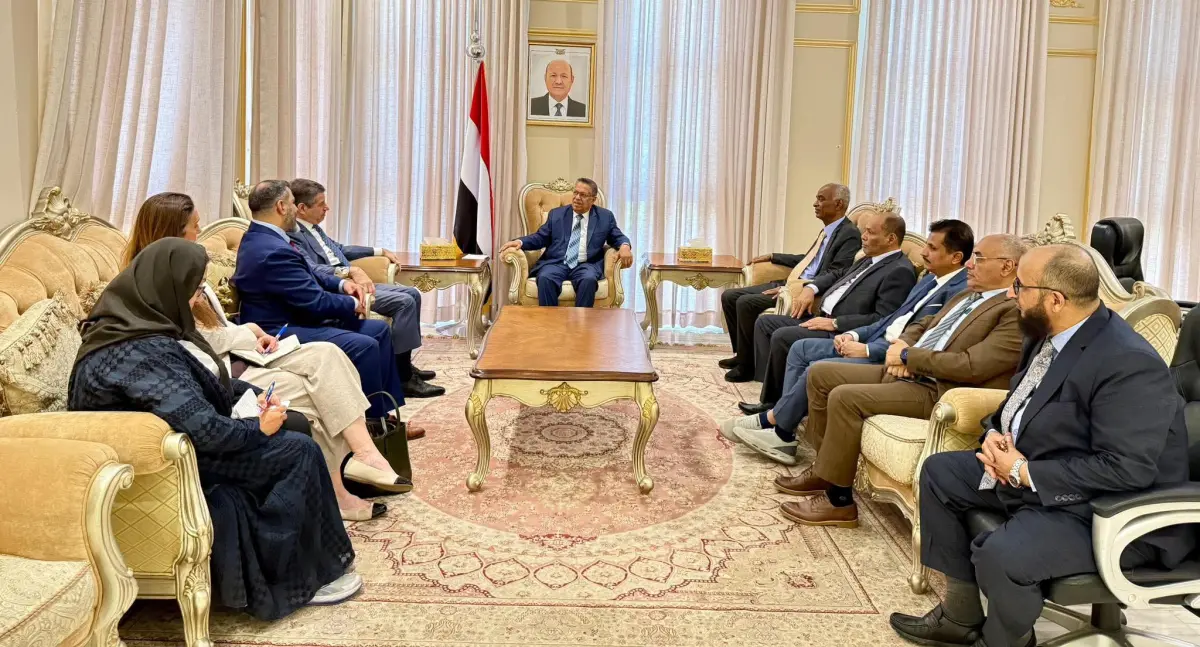 رئيس مجلس الشورى رئيس التكتل الوطني يستقبل السفير الأمريكي لدى اليمن بمناسبة انتهاء فترة عمله