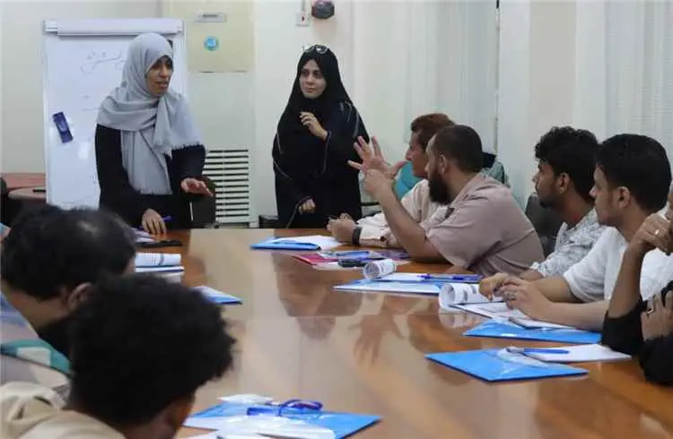 افتتاح دورة تدريبية بعنوان «إدارة المشتريات والمخا...