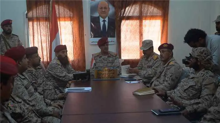 لجنة وزارة الدفاع برئاسة نائب المفتش العام تواصل م...
