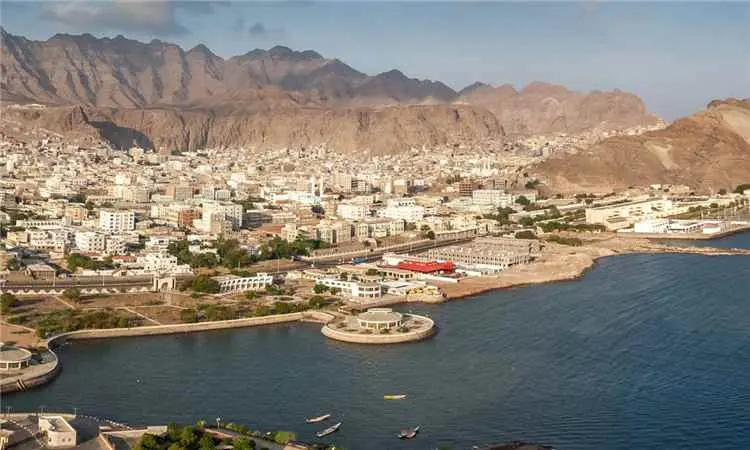 ناشط حقوقي: استقرار عدن أولوية وطنية لتعزيز الأمن...