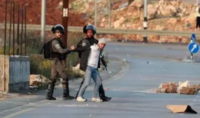 إصدار وتجديد أوامر اعتقال إداري لـ33 فلسطينياً من...