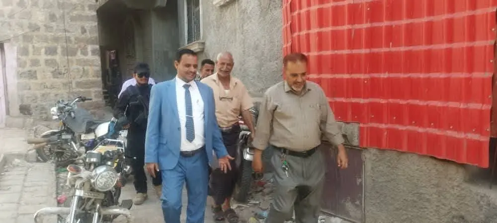الضالع الوكيل الحسني  يتفقد محطات الضخ ويؤكد حرص ق...