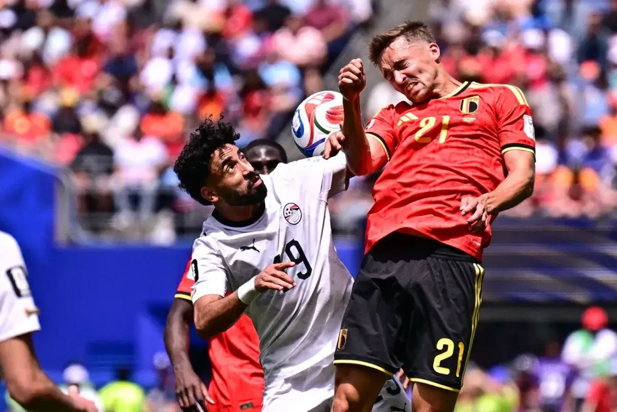 مدافع بلجيكا: مصر عقدت مهمتنا بكأس العالم بفضل نجو...