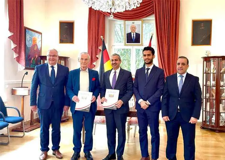 اليمن يستعيد قطعتين أثريتين من المانيا
