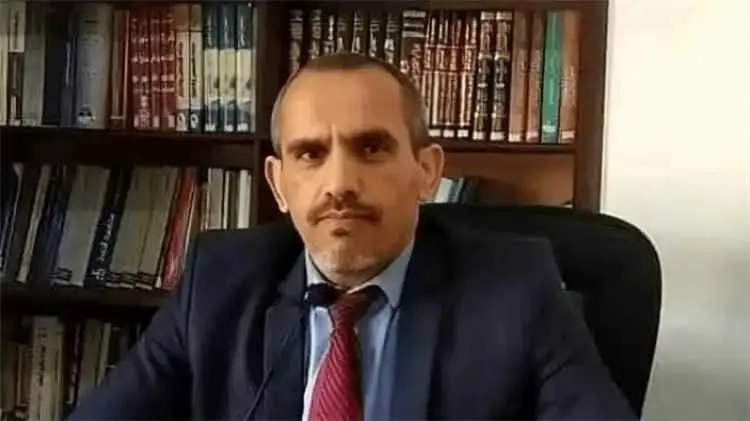 المحامي عبدالمجيد صبره يبدأ إضرابًا عن الطعام احتج...