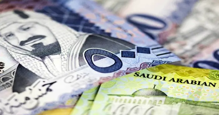 محللون: السيولة تعزز قدرة البنوك السعودية على التو...