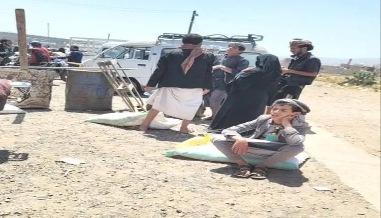 جريمة هيئة الزكاة الحوثية.. توزيع أغذية مغشوشة وتا...