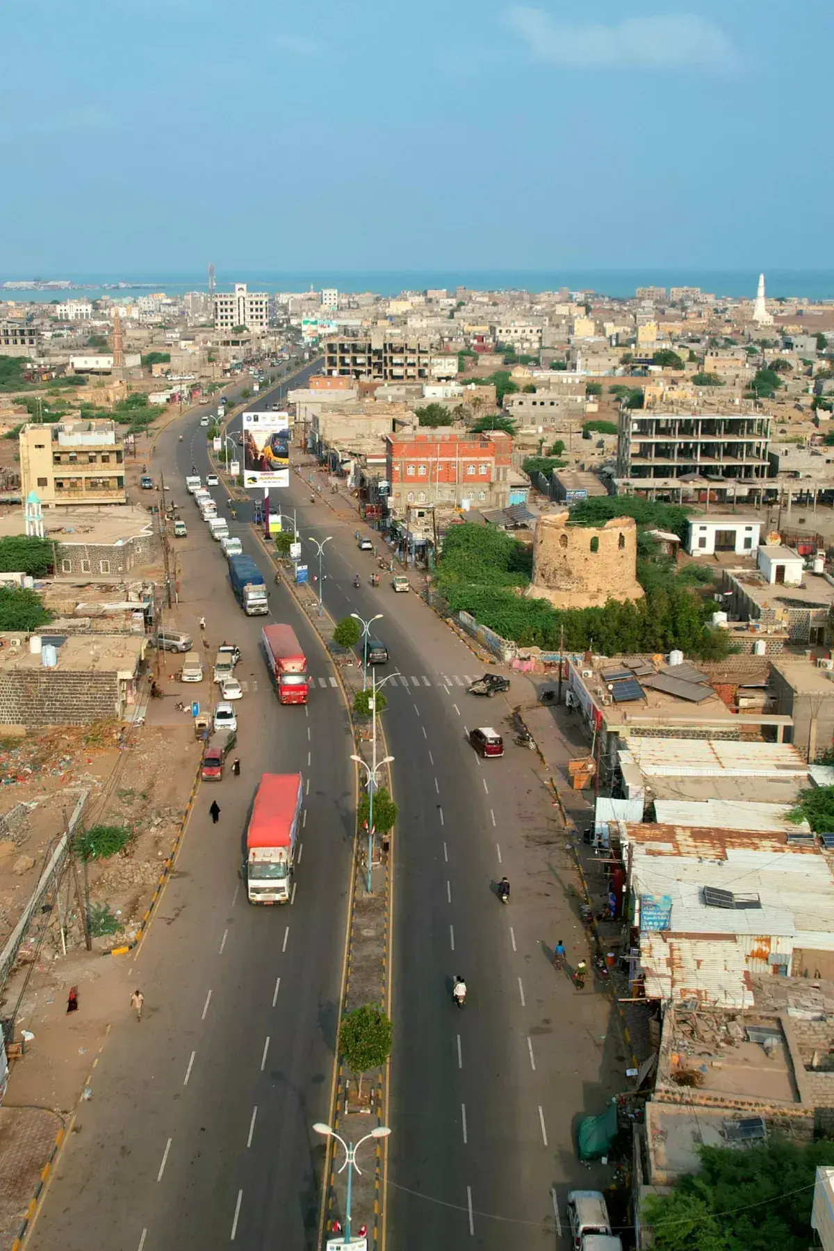 تدشين مشروع مساعدات إنسانية جديد بالساحل الغربي بر...