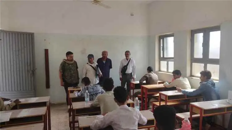 الجعدي يتفقد سير امتحانات الثانوية العامة في مركزي...