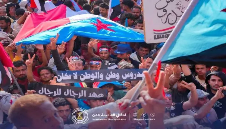 الجنوب على صفيح ساخن.. تصاعد السخط الشعبي ضد حكومة...