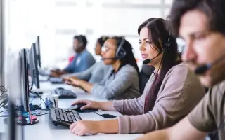 متعاملو بنوك يشكون طول فترات الانتظار على خطوط مرا...