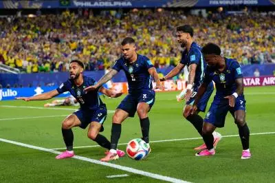 البرازيل تفوز على هايتي بثلاثية