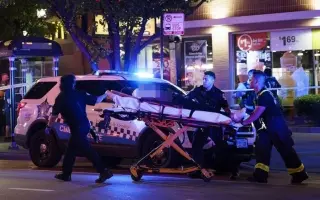 إصابة 12 شخصاً في إطلاق نار من سيارة دفع رباعي على...