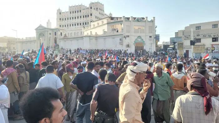 جماهيري مليونية سيئون ترفض الوصاية وتتحدى مخطط الت...