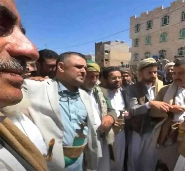 حكم قبلي يثير الجدل في صنعاء.. 250 ثوراً و18 مليون...