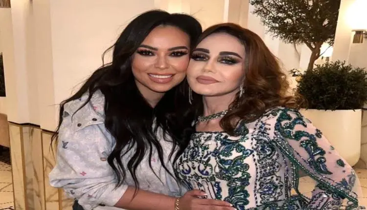 مروة ناجي تحقق حلمها بلقاء ميادة الحناوي في مهرجان...