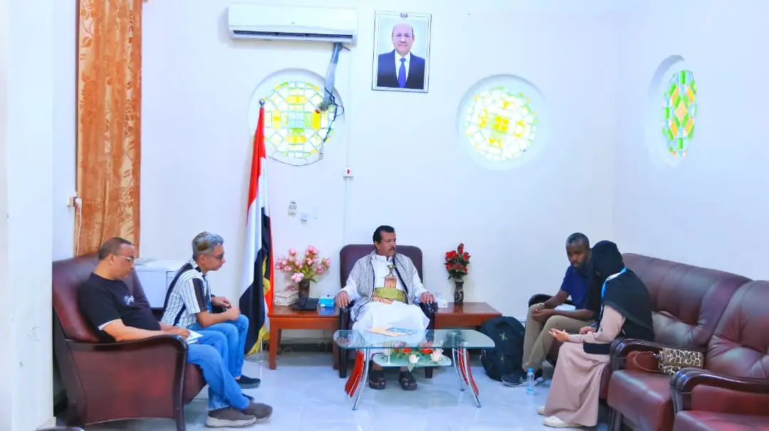 وكيل محافظة مأرب يبحث مع المنظمة البولندية التدخلا...