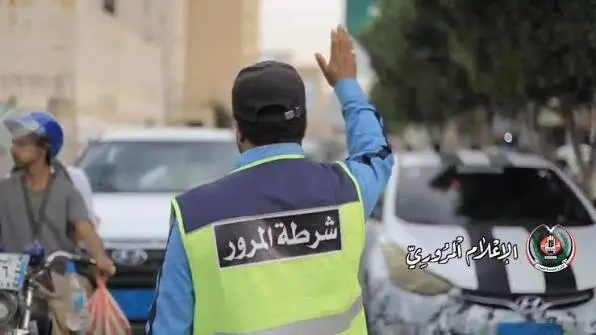 صنعاء.. شرطة المرور تصدر إرشادات خاصة بالسلامة المرورية لطلاب المدارس