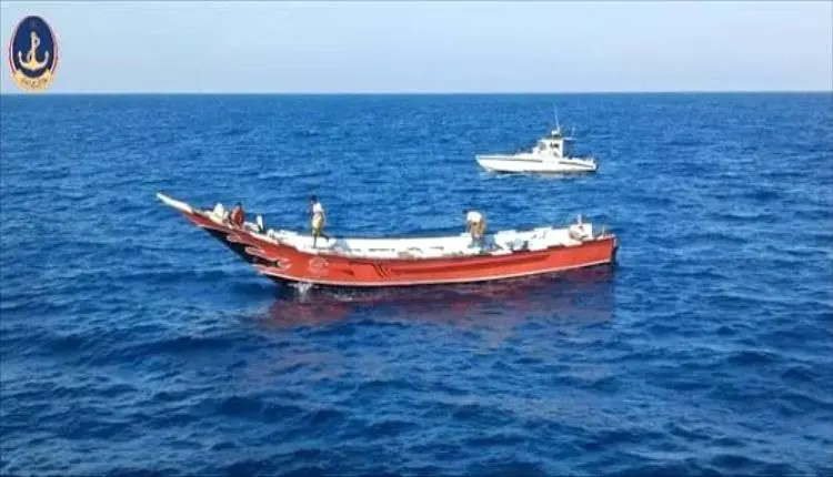 تعليق دورات لخبراء دوليين وإلغاء زيارة سفير.. تفاصيل غزوة المدرعات لمقر خفر السواحل بالتواهي