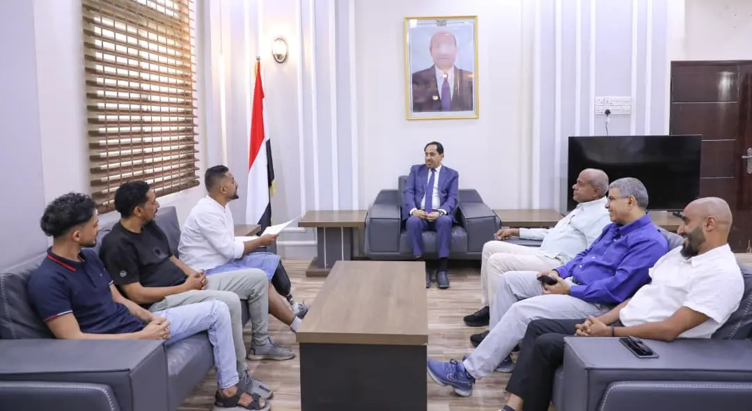 الوزير البكري يؤكد دعمه ومساندته للاتحاد العام لكر...