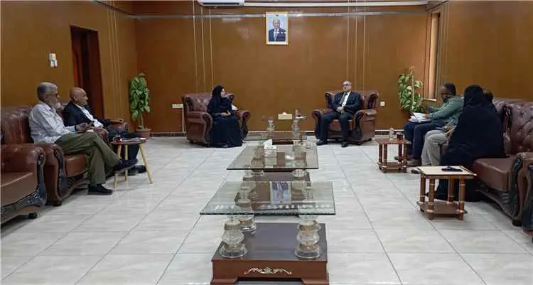 رئيس جامعة عدن يترأس اجتماعًا موسعًا لمتابعة ملفات...