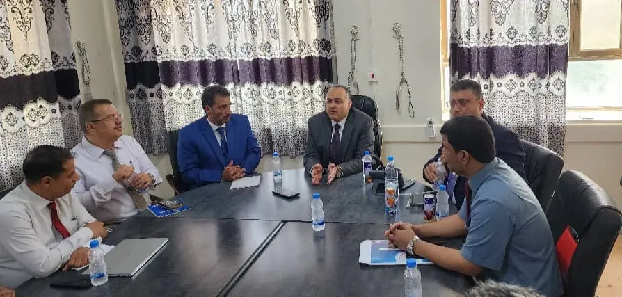 نائب وزير المالية يطلع على سير العمل بمكتب الوزارة...