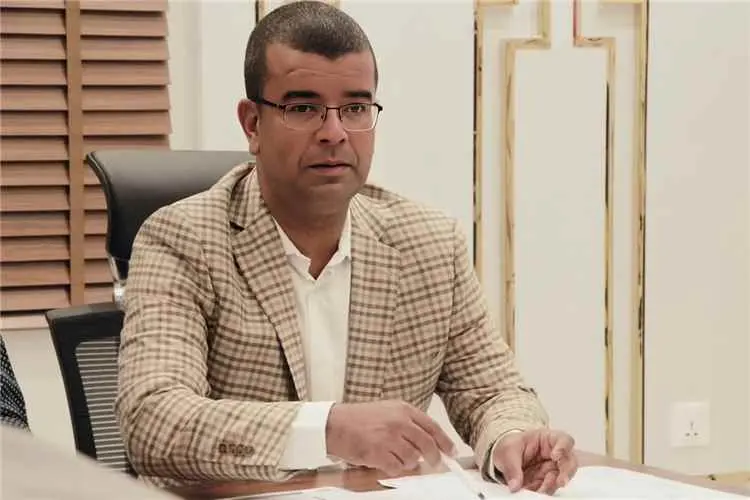 تعيين فهمي بن شبراق رئيسا للهيئة العامة لحماية الب...