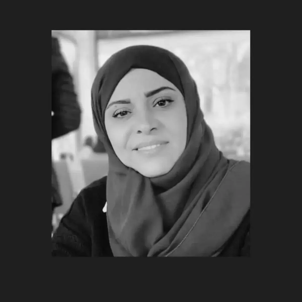 النيابة المتخصصة في تعز تصدر أمر قبض قهري بحق متهم...