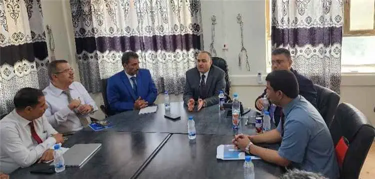 نائب وزير المالية يطلع على سير العمل بمكتب الوزارة...