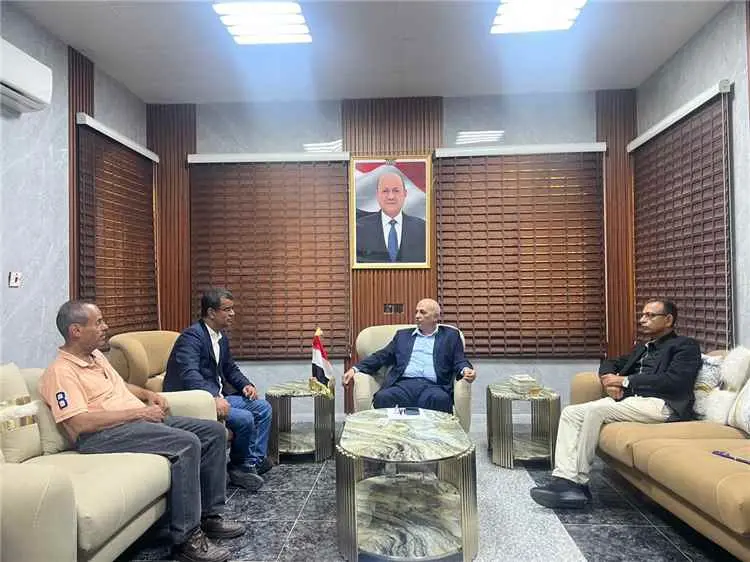 وزير المياه والبيئة يبحث مع منظمة الهجرة الدولية ت...