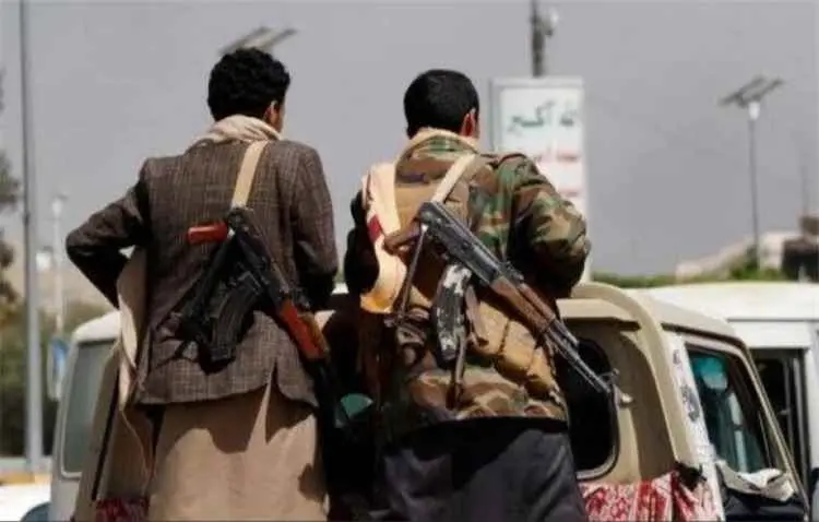 الحوثيون يعلنون تشييع قياديين عسكريين برتبة عقيد و...