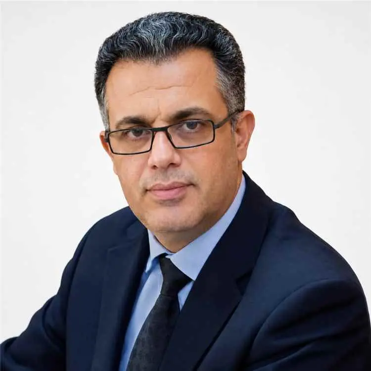 أكاديمي يهاجم الحـ.ـوثيين: إذا كان الجوع مبرر ثورت...