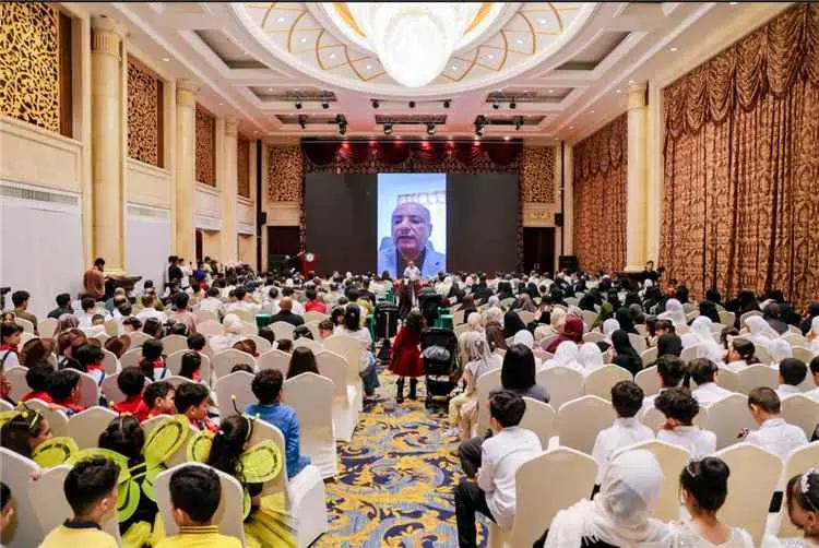 بين عراقة الحضارتين.. مدرسة "الصداقة العربية الصين...