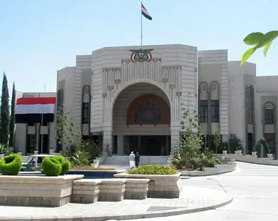 حكومة صنعاء تعلن تأييدها واستجابتها الكاملة لدعوة السيد عبدالملك وتدعو للنفير العام