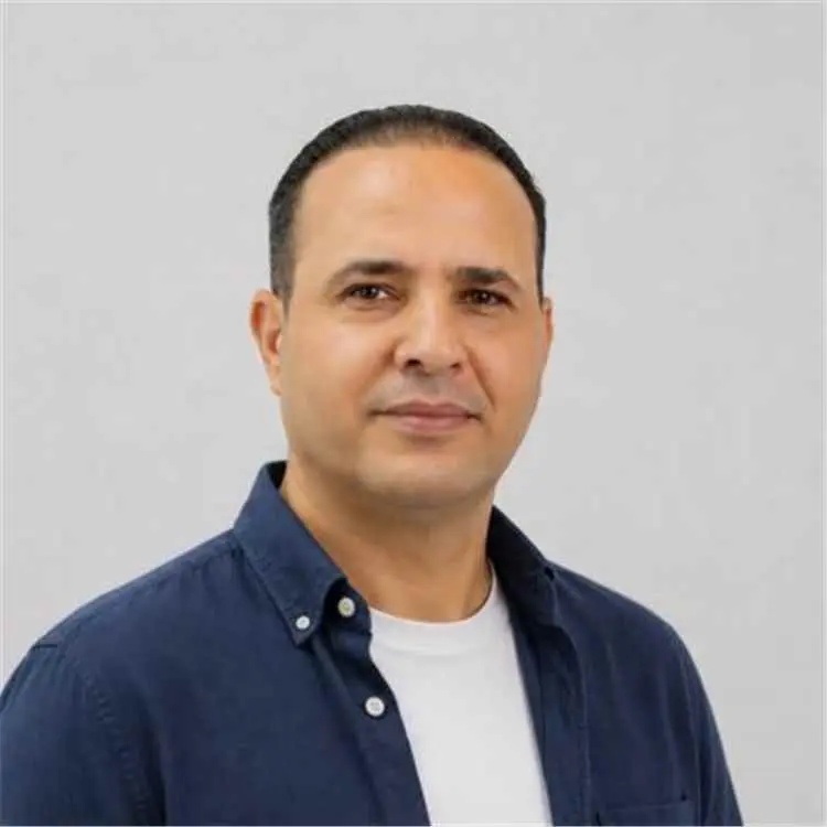 صحفي يحذر من مخاطر الخطاب الطائفي على النسيج الاجت...