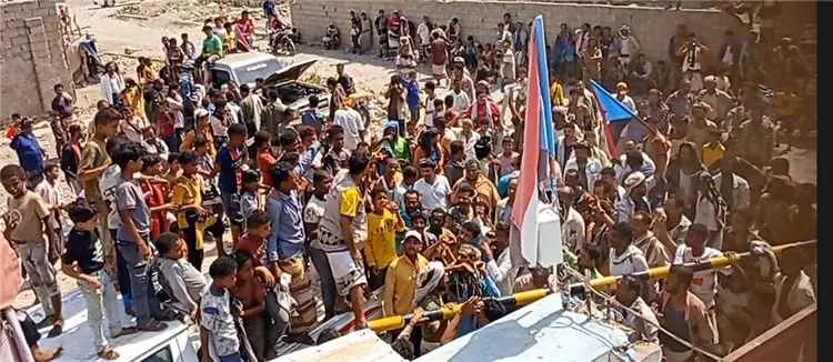 تظاهرات جماهيرية حاشدة في المسيمير رفضاً لتغيير مد...