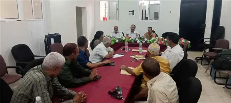لجنة حصر الإيرادات بالضالع تعقد إجتماعاً موسعاً لت...