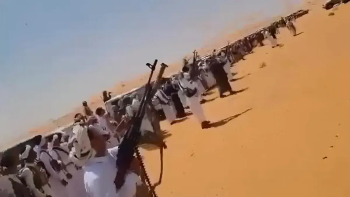 قبائل الجوف تغلق خط الريان الدولي وتفرض قطاعاً قبل...