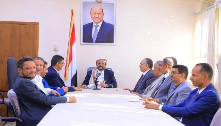 بعد سنوات من التمرد غير المعلن.. تجريد بنك مأرب من استثنائه المالي وإخضاعه رسمياً لسيطرة عدن