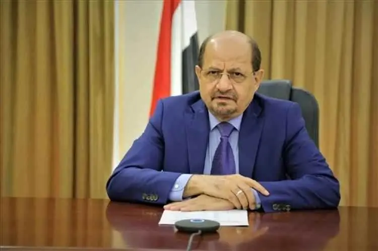 رئيس الوزراء: اللجنة العليا للمناقصات والمزايدات أ...