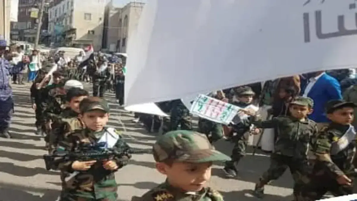 الحوثيون يعززون "التعبئة": آلاف المدنيين في دائرة...