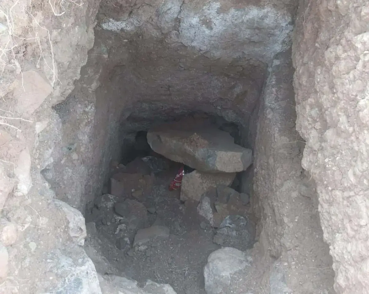 عبث حوثي يدمر مقبرة أثرية في إب ويهدد تراث اليمن الحضاري