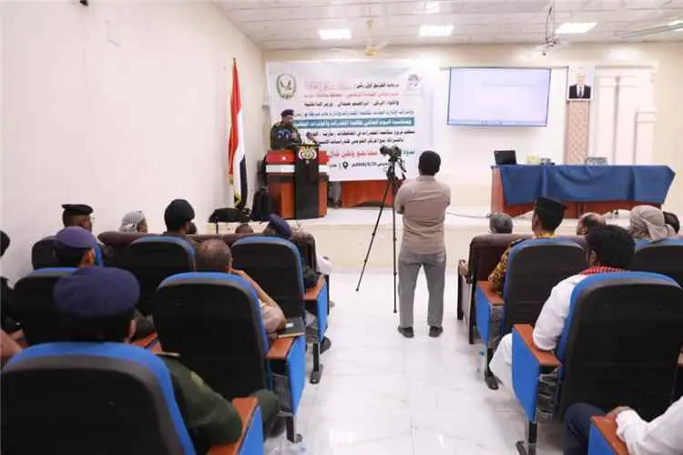 ندوة بمأرب تؤكد على أهمية الشراكة المجتمعية والأمن...