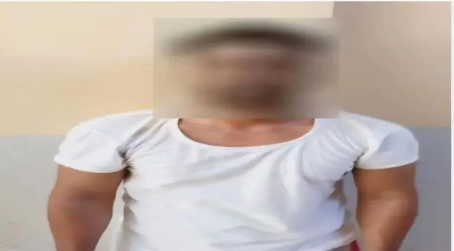 شرطة التواهي تلقي القبض على متهم شرع في قتل بائع ق...
