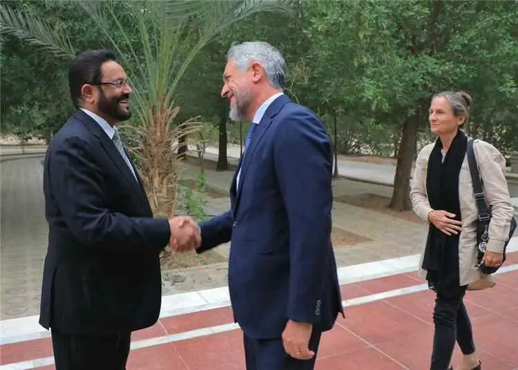 عضو مجلس القيادة العرادة يستقبل سفيري الاتحاد الأو...