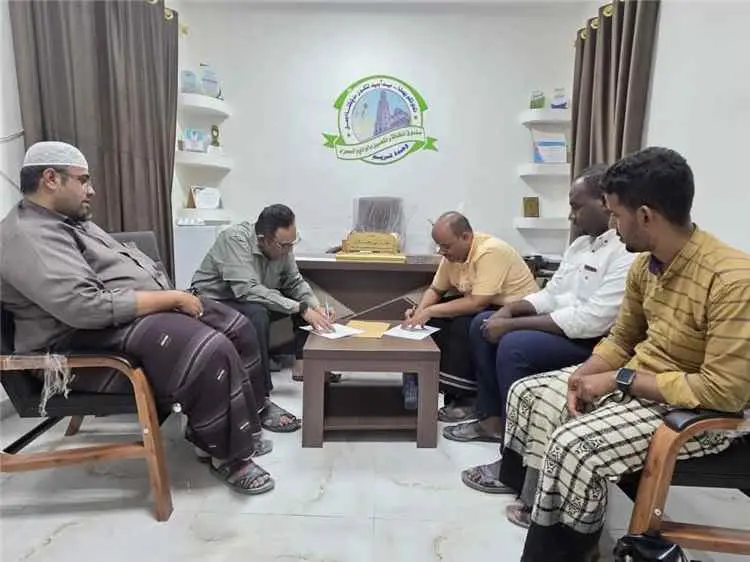 اتفاقية بين نظافة تريم ومستشفى عيديد للتخلص الآمن...