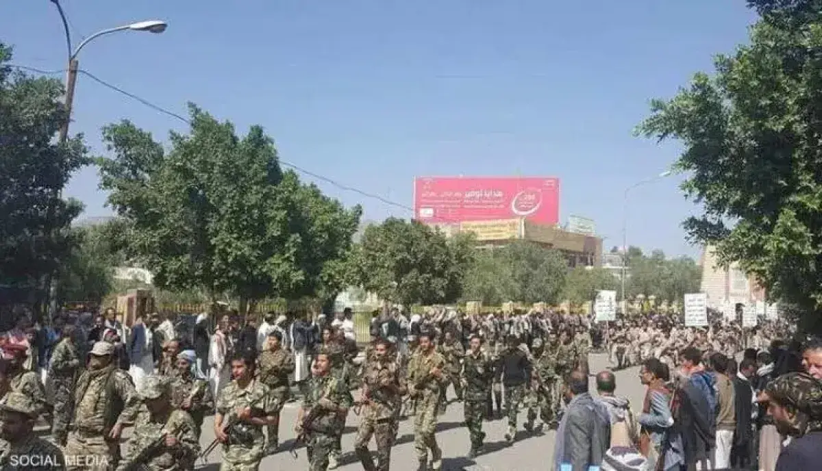 اسرار | المدرجات تخلو من طلابها.. قرارات حوثية كار...