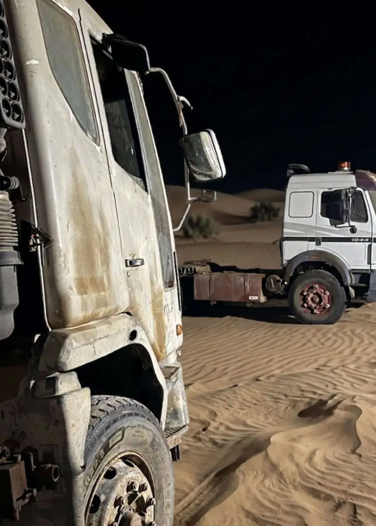 تصعيد قبلي يهز الحوثيين في الجوف.. احتجاز مئات القاطرات المرتبطة بقيادي حوثي يكشف تصدع نفوذ المليشيا