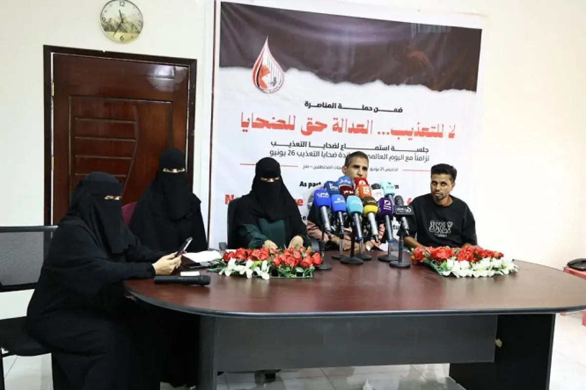 رابطة حقوقية توثق 1332 حالة تعذيب لمحتجزين توفي من...