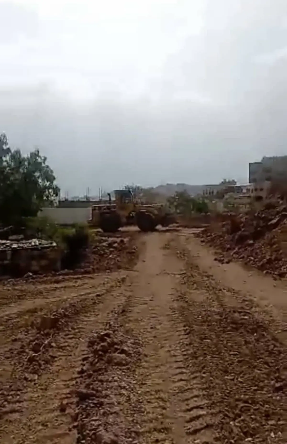 قيادات وقواعد المؤتمر في تعز يدعون إلى وقفة احتجاج...